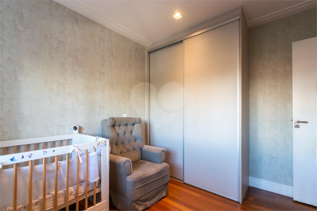 Apartamento à venda com 4 quartos, sendo 2 suítes, em Brooklin, São Paulo, SP