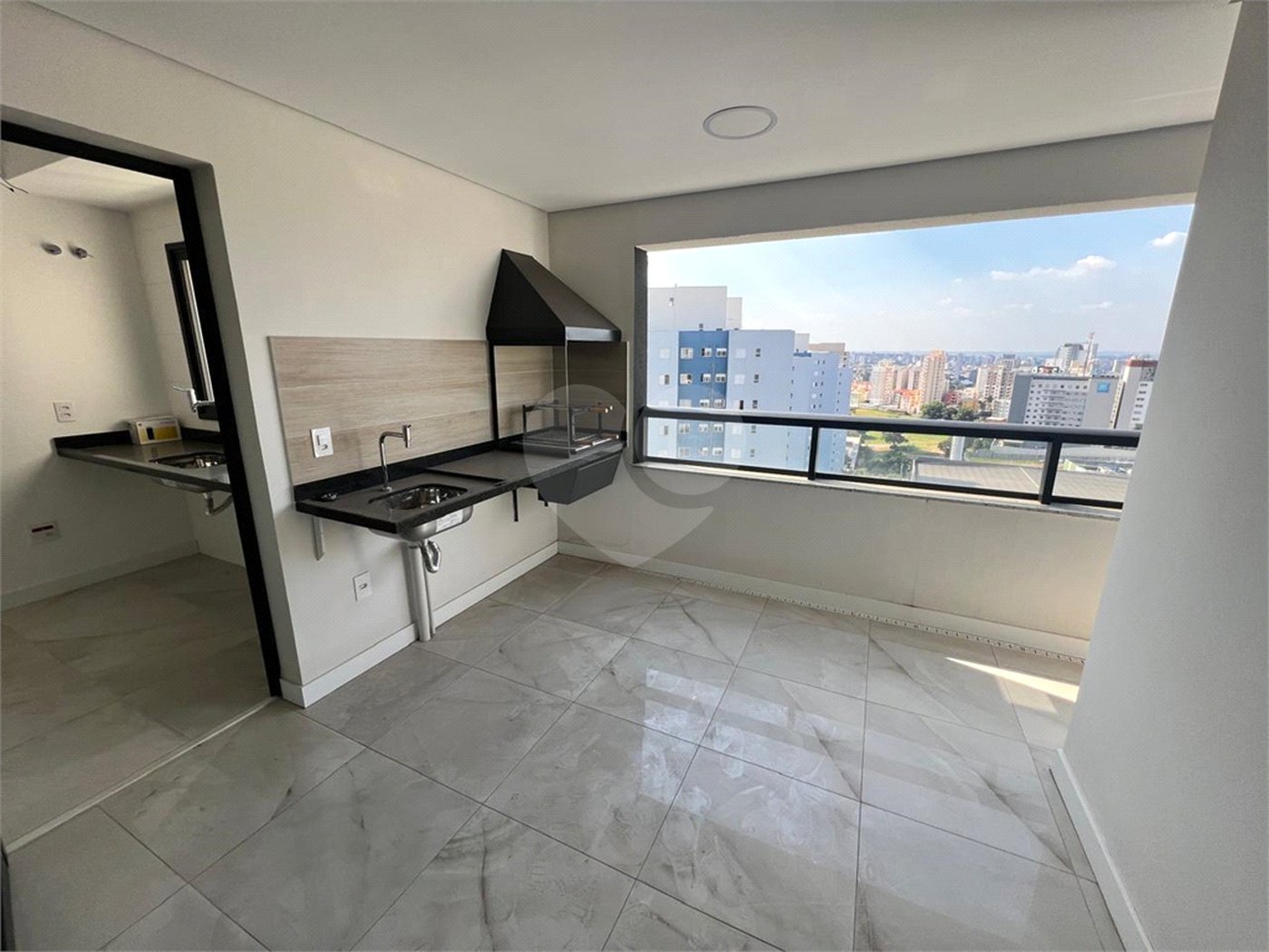 Apartamento à venda com 2 suítes em Parque Campolim, Sorocaba, SP