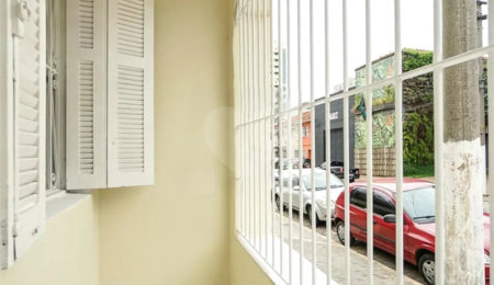 Sobrado à venda com 2 quartos, sendo 1 suíte,  em Chácara Califórnia, São Paulo, SP