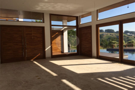 Casa à venda com 5 suítes no condomínio Fazenda da Grama, Itupeva - SP