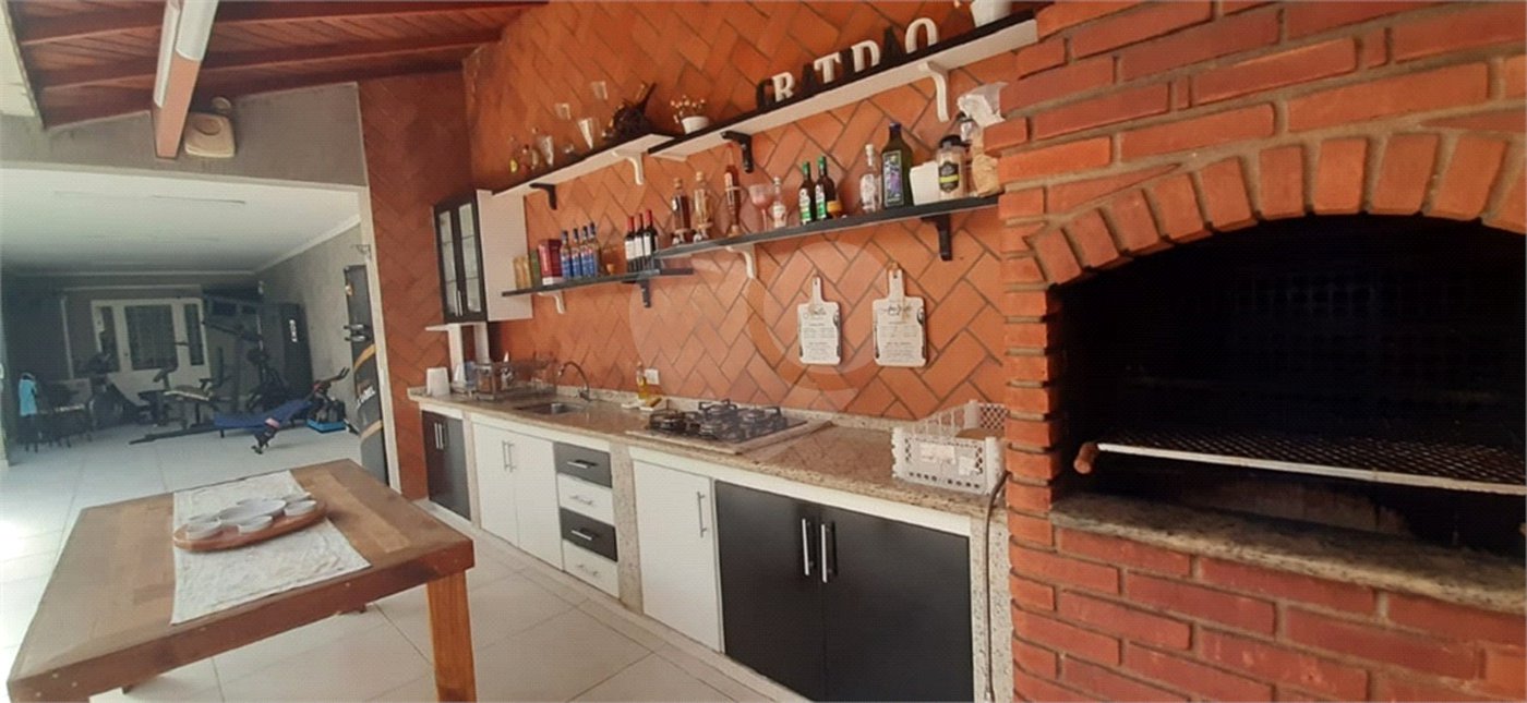 Sobrado à venda com 3 quartos, sendo 1 suíte, em Jaçanã, São Paulo, SP