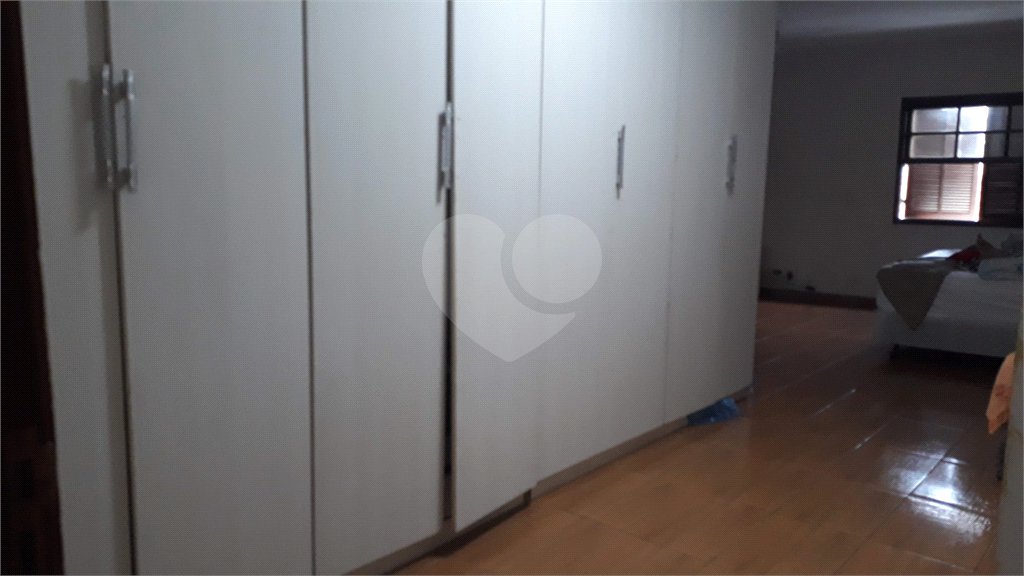 Sobrado à venda com 4 quartos, sendo 1 suíte, em Vila Nova Cachoeirinha, São Paulo, SP