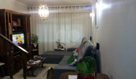 Sobrado à venda com 3 quartos, sendo 1 suíte,  em Horto Florestal, São Paulo, SP
