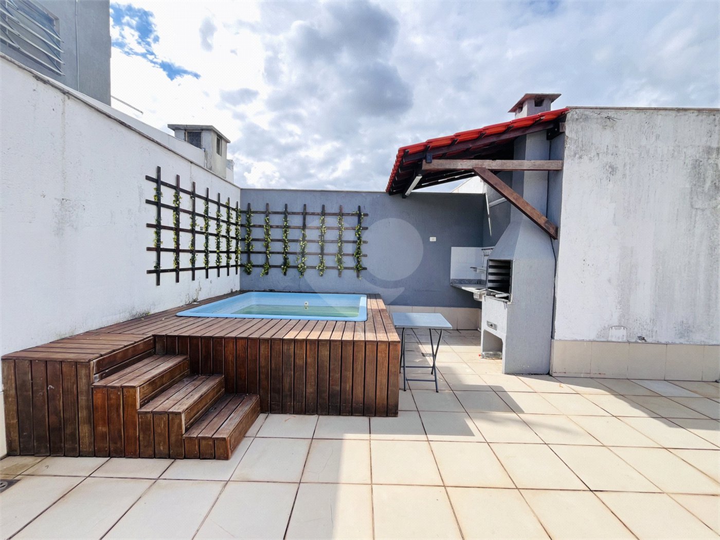 Apartamento à venda com 2 quartos, sendo 1 suíte, em Campo Grande, Rio de Janeiro, RJ