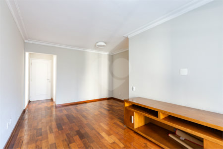 Apartamento para alugar com 2 quartos, sendo 1 suíte, em Cerqueira César, São Paulo, SP