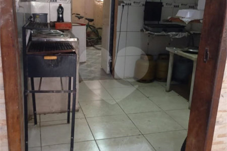 Casa à venda com 3 quartos em Santo Antônio, Duque de Caxias, RJ