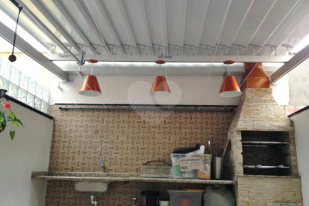 Casa à venda com 2 quartos, sendo 1 suíte,  no condomínio Villas de São Francisco I, São Paulo - SP
