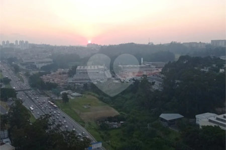 Apartamento à venda com 3 quartos, sendo 1 suíte, em Jardim Adhemar de Barros, São Paulo, SP