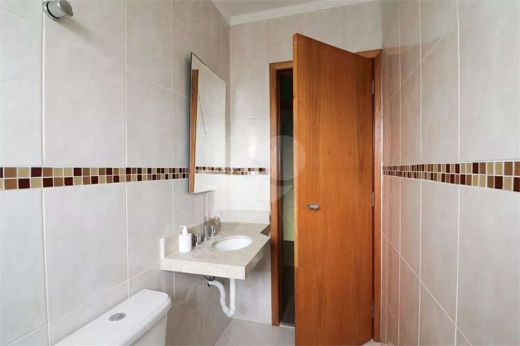 Sobrado à venda com 4 quartos, sendo 3 suítes, em Tucuruvi, São Paulo, SP