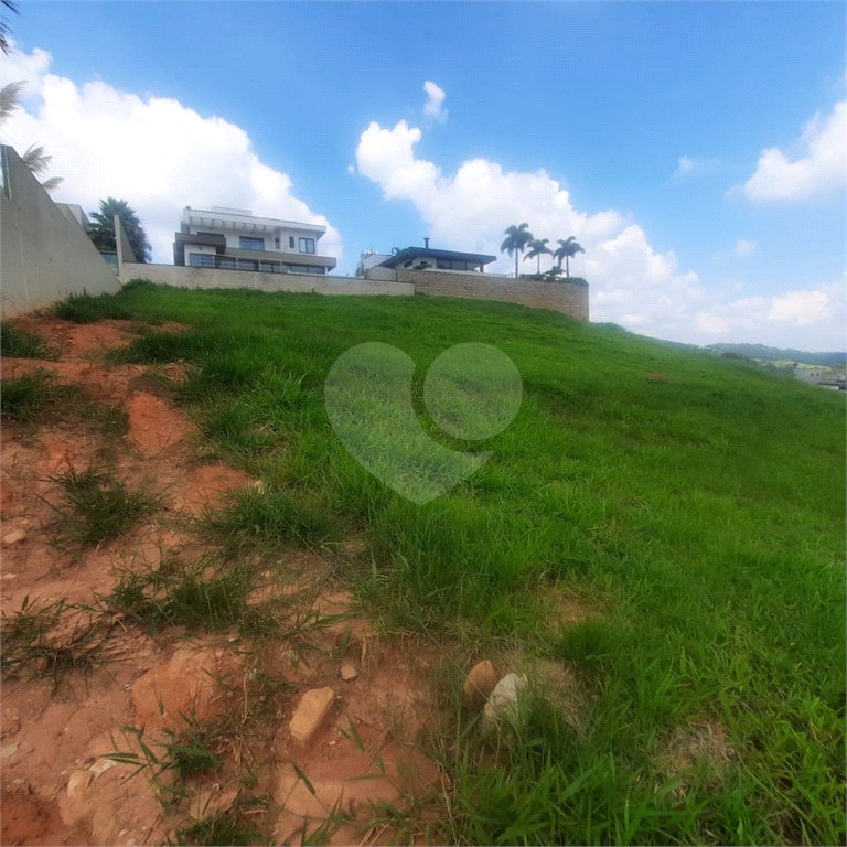 Terreno à venda no condomínio Residencial Campo de Toscana, Vinhedo - SP