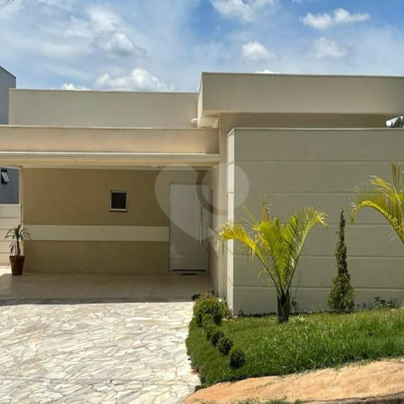 Casa à venda com 3 quartos no condomínio Villa D' Oro, Vinhedo - SP