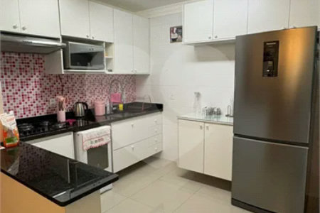 Casa à venda com 2 suítes no condomínio Santana, São Paulo - SP