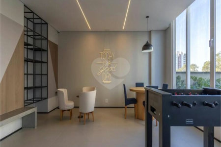 Apartamento à venda com 4 quartos, sendo 3 suítes,  no Centro, Diadema, SP