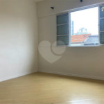 Sobrado à venda ou para alugar com 2 quartos em Chácara Santo Antônio, São Paulo, SP