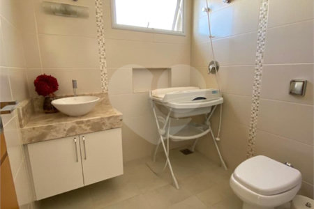 Casa à venda com 3 quartos, sendo 1 suíte, em Itu Novo Centro, Itu, SP