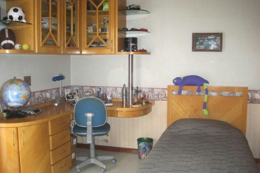 Casa para venda no Jardim da Gloria 4 dormitórios 2 suítes 4 vagas