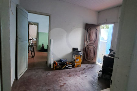 Sobrado à venda com 4 quartos em Vila Madalena, São Paulo, SP