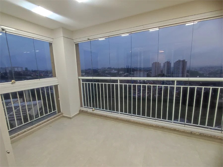 Apartamento à venda com 3 quartos, sendo 2 suítes,  em Jardim Arpoador, São Paulo, SP