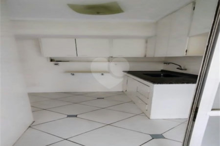 Apartamento à venda com 2 quartos, sendo 1 suíte,  em Jardim Parque Morumbi, São Paulo, SP