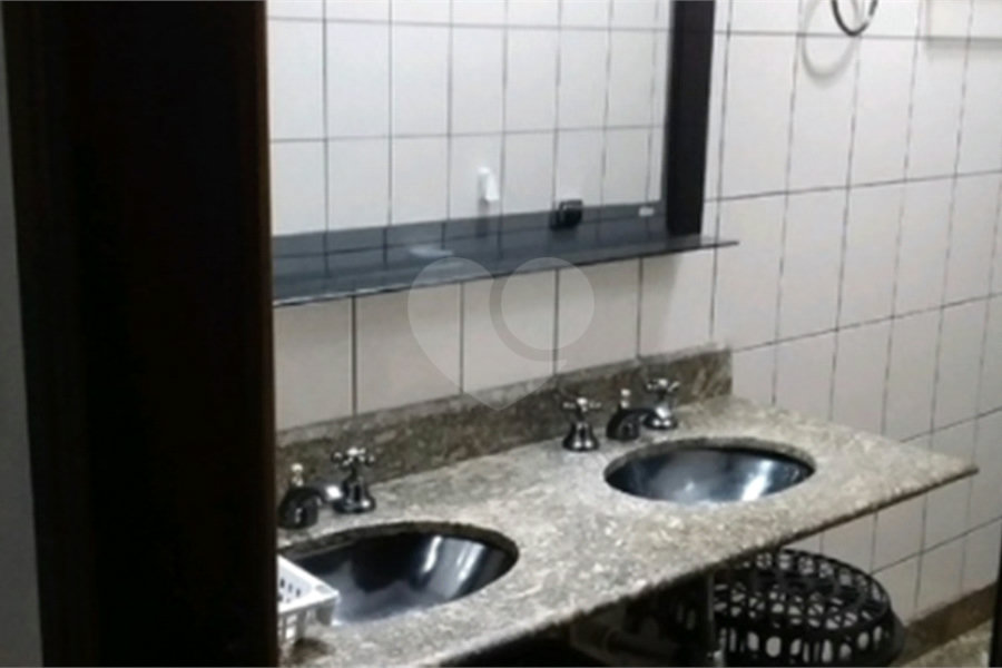 Sobrado à venda com 3 quartos, sendo 1 suíte, em Parque Edu Chaves, São Paulo, SP