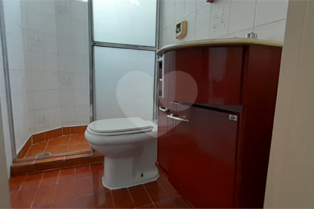 Casa à venda com 3 quartos, sendo 1 suíte, em Santo Amaro, São Paulo, SP