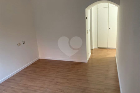 Apartamento à venda com 3 suítes em Paineiras do Morumbi, São Paulo, SP