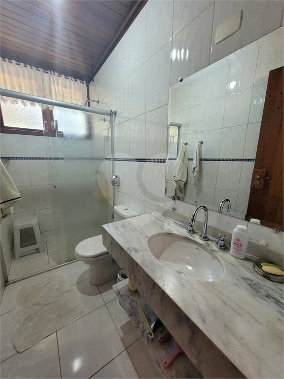 Casa à venda com 3 quartos, sendo 1 suíte,  no condomínio Residencial Bosque da Serra, Mairiporã - SP