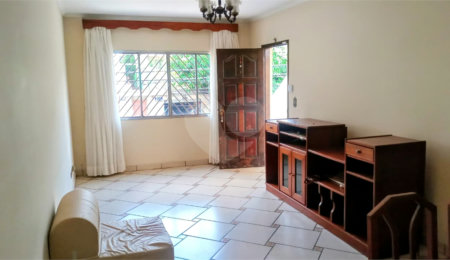 Sobrado à venda com 3 quartos, sendo 1 suíte,  em Vila Dom Pedro II, São Paulo, SP