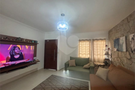 Casa à venda com 3 quartos, sendo 1 suíte, no condomínio Ibiti do Paço, Sorocaba - SP