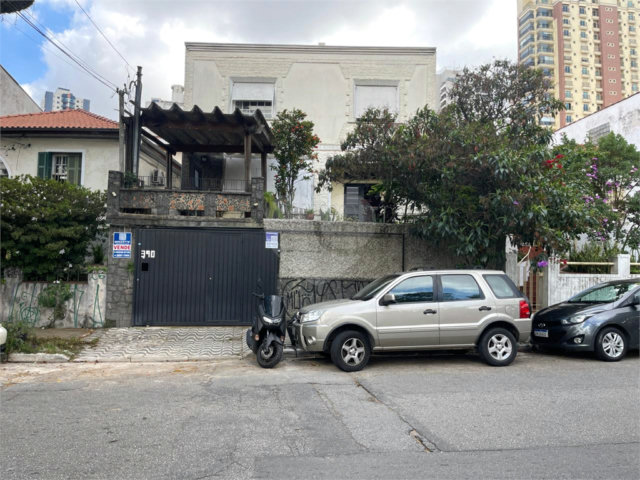 Sobrado à venda com 3 quartos, sendo 1 suíte,  em Jardim São Paulo(zona Norte), São Paulo, SP