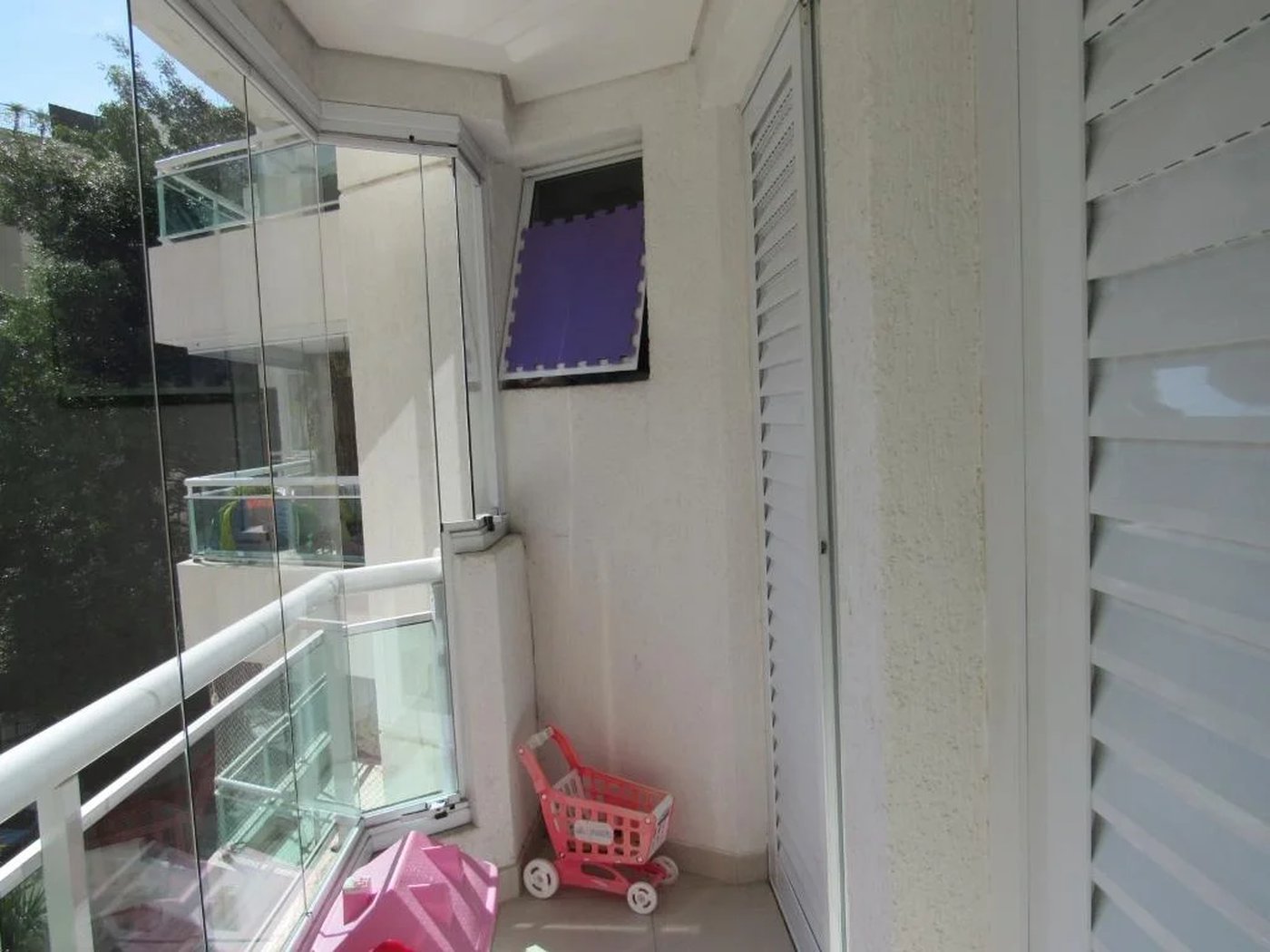 Apartamento à venda com 3 suítes em Real Parque, São Paulo, SP