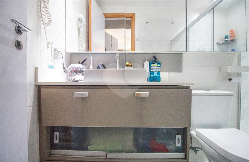 Apartamento à venda com 2 quartos, sendo 1 suíte, em Rio Comprido, Rio de Janeiro, RJ