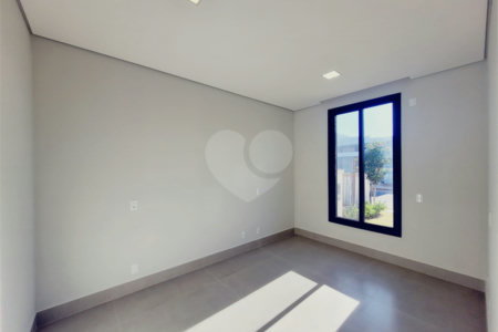 Casa à venda com 4 quartos, sendo 3 suítes, no condomínio Villa Sapezal, Indaiatuba - SP