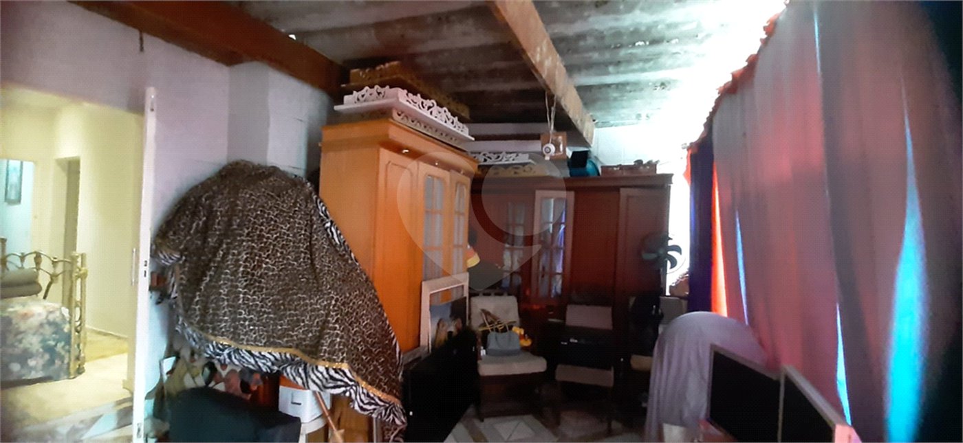 Sobrado à venda com 4 quartos, sendo 1 suíte, em Santana, São Paulo, SP