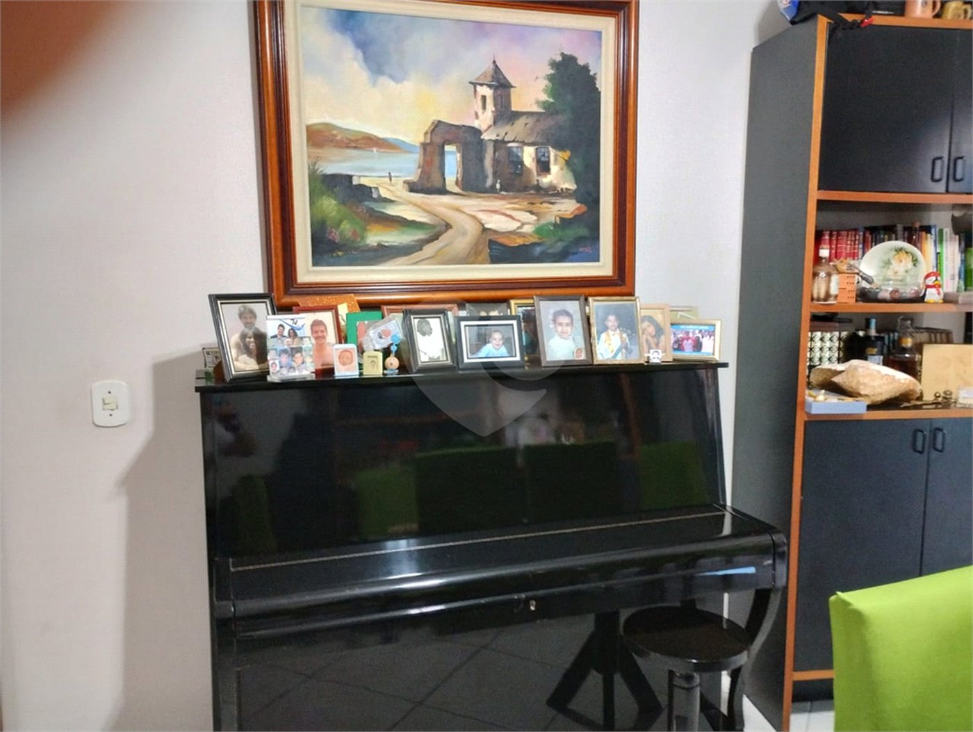 Sobrado à venda com 3 quartos, sendo 1 suíte,  em Vila Oliveira, Mogi das Cruzes, SP
