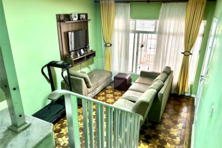 Casa à venda com 2 quartos em Vila Carrão, São Paulo, SP