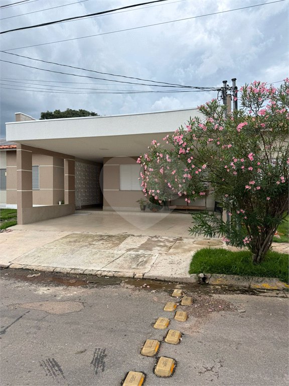 Casa à venda com 2 quartos no condomínio Montenegro, Cuiabá - MT