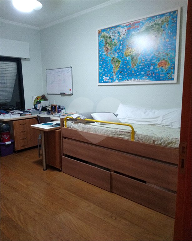 Apartamento à venda com 3 quartos, sendo 1 suíte,  em Bela Vista, São Paulo, SP