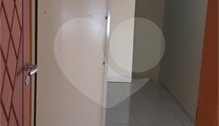 Casa à venda com 3 suítes no condomínio Parque Residencial Shambala 3, Atibaia - SP