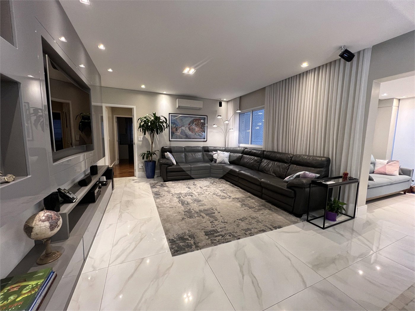 Apartamento à venda com 3 suítes em Jardim Arpoador, São Paulo, SP