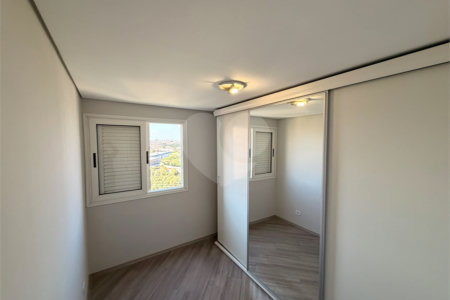 Apartamento à venda com 2 quartos em Sítio Pinheirinho, São Paulo, SP