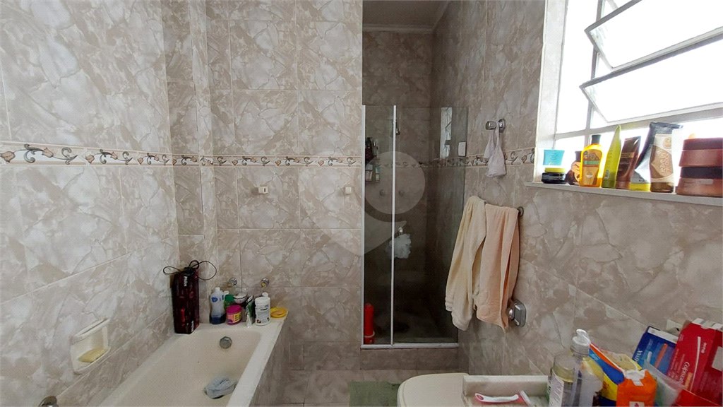 Casa à venda com 6 quartos, sendo 3 suítes, em Grajaú, Rio de Janeiro, RJ