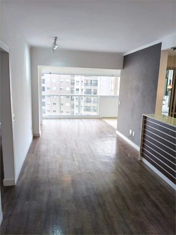 Apartamento à venda com 2 quartos, sendo 1 suíte, em Vila Andrade, São Paulo, SP