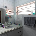 Casa à venda com 3 quartos, sendo 1 suíte, em Vila Gustavo, São Paulo, SP