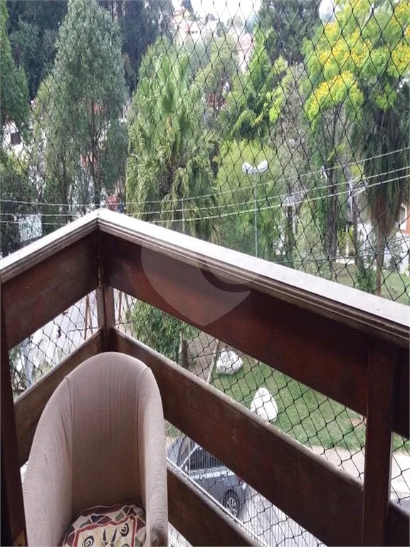Sobrado à venda com 4 quartos, sendo 3 suítes, em Vila Irmãos Arnoni, São Paulo, SP