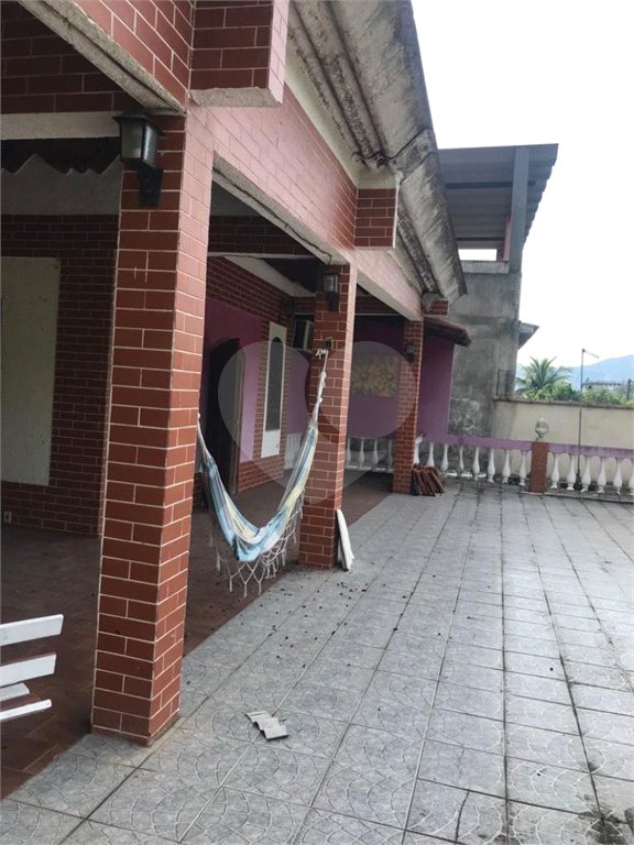 Casa à venda com 4 quartos, sendo 1 suíte, em Senador Vasconcelos, Rio de Janeiro, RJ