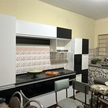 Casa Térrea à venda com 4 quartos, sendo 1 suíte,  em Vossoroca, Votorantim, SP