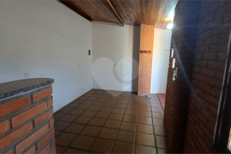 Sobrado à venda com 5 quartos, sendo 2 suítes,  em Parque Continental, São Paulo, SP