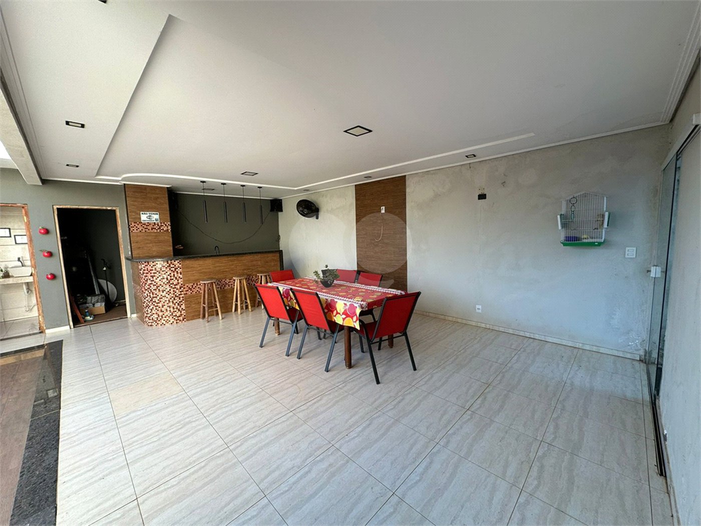 Casa à venda com 3 suítes em Cidade Jardim, Araraquara, SP
