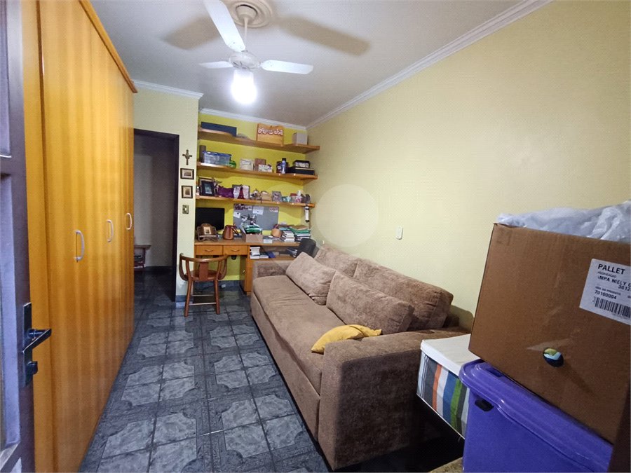 Casa à venda com 3 quartos, sendo 2 suítes,  em Vila Mogilar, Mogi das Cruzes, SP